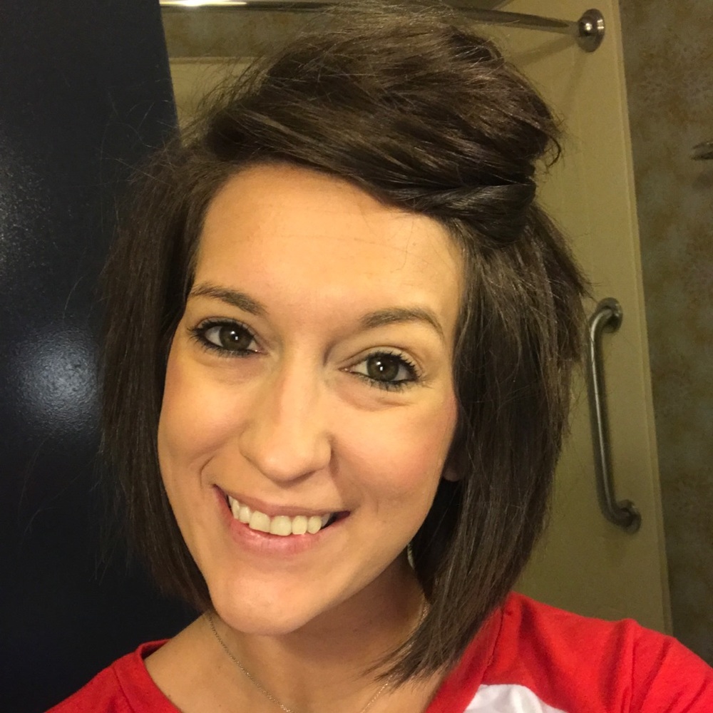 Meet your Posher, Hailey